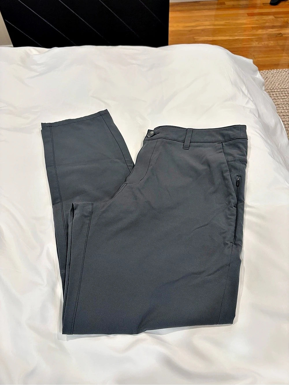 Vuori Meta Pant Gray Trousers size 33